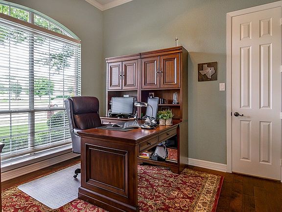 04_Office_Web.jpg