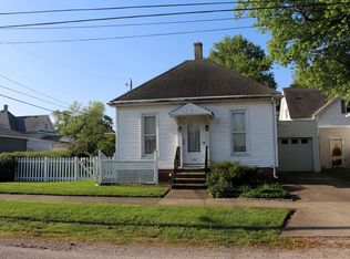 416 W Macon St, Clinton, IL 61727