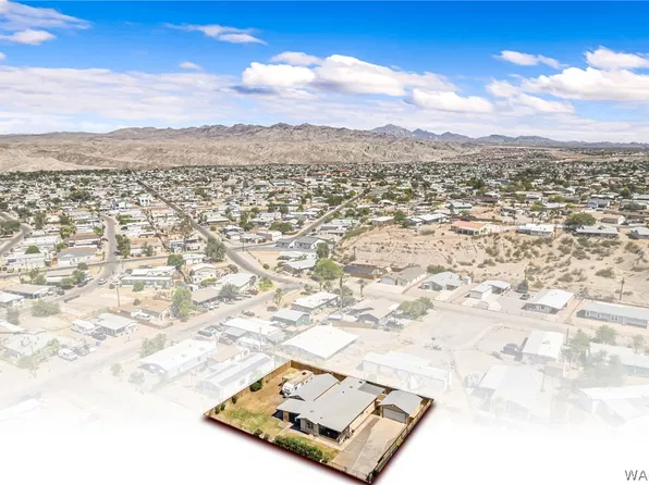 811 Safari Drive, Bullhead City, AZ 86442