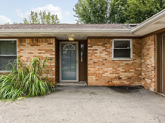 4th image of 9531 Jay Dr