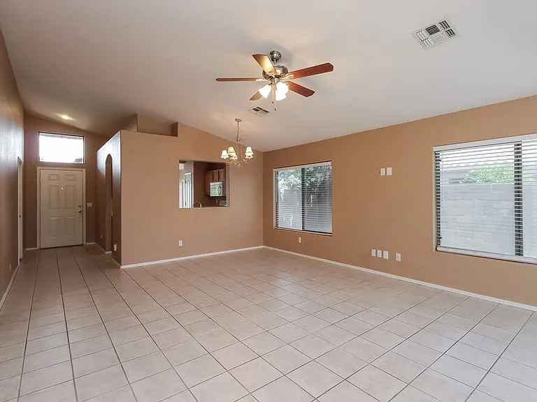3881 E Wyatt Way — Photo 3