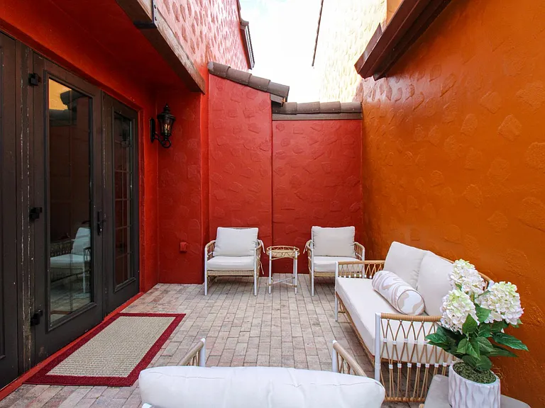 9025 Alturas St #3102 — Photo 4