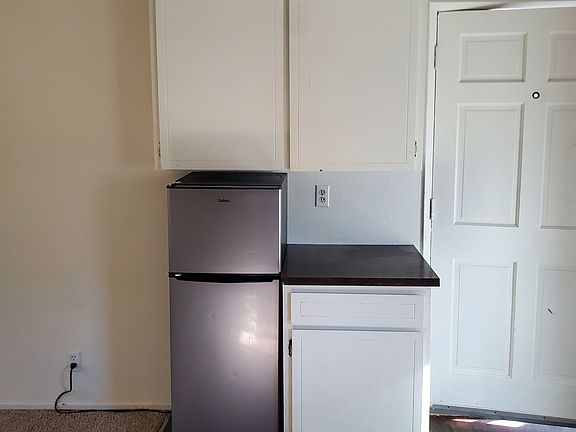 5th image of 411 W 15th Ave #3