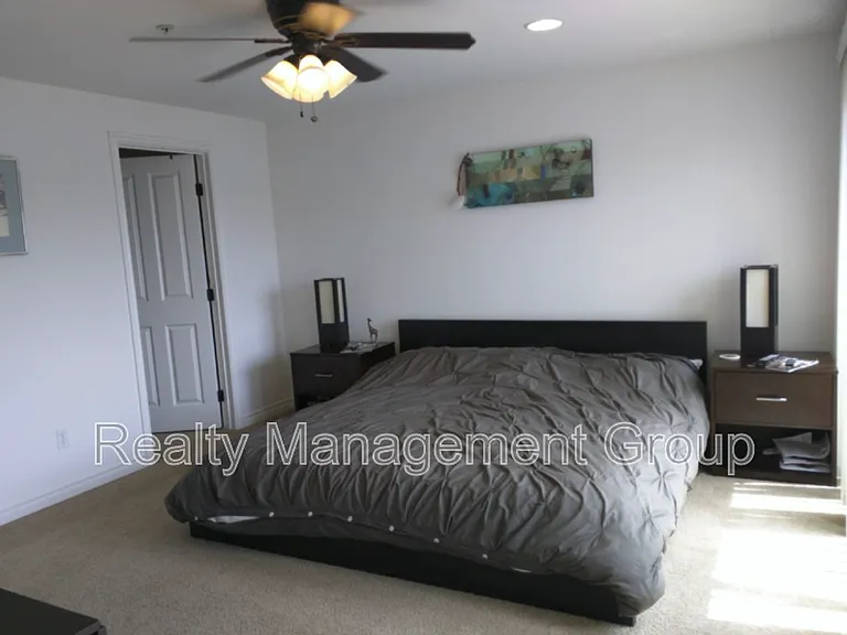 2018 Hornblend St — Photo 10