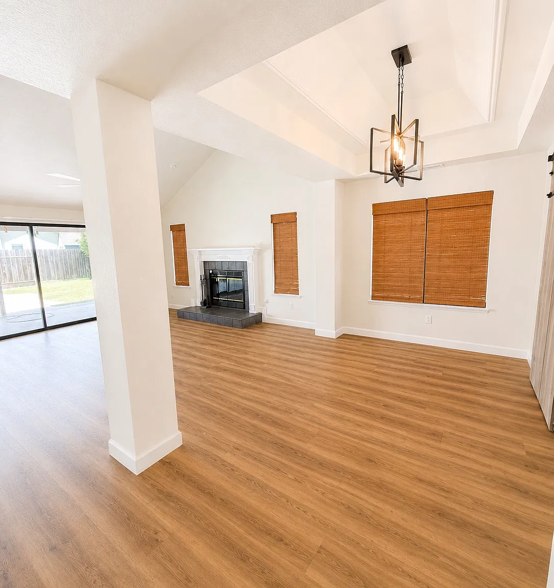 3 bed, 1492 sqft, $2,675 — Photo 4