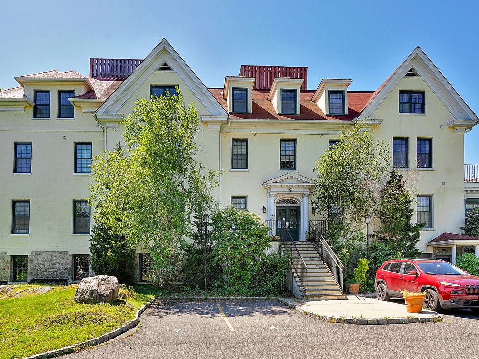 1st image of 325 Highland Ave APT 401