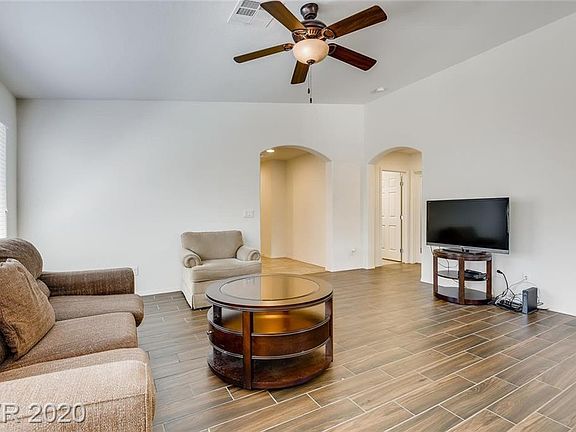 5th image of 5944 Radiance Park St