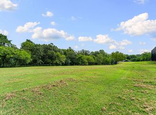 410 NW Cowan Ave, Gentry, AR 72734