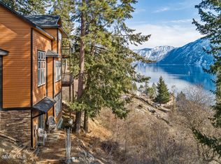 17686 E Bannock Dr, Bayview, ID 83803