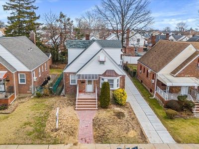 66 Sussex Road, Elmont, NY, 11003