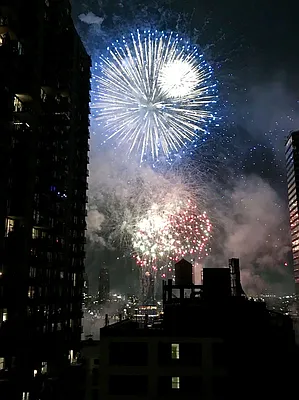 Sold by 212 Apartments LLC | media 15