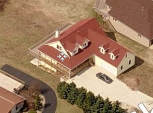 1393 Chadbourne Dr, Davis, IL 61019