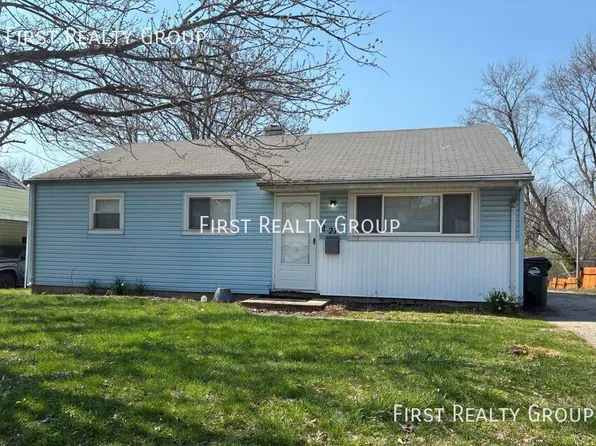 27 Stadia Dr, Franklin, OH 45005