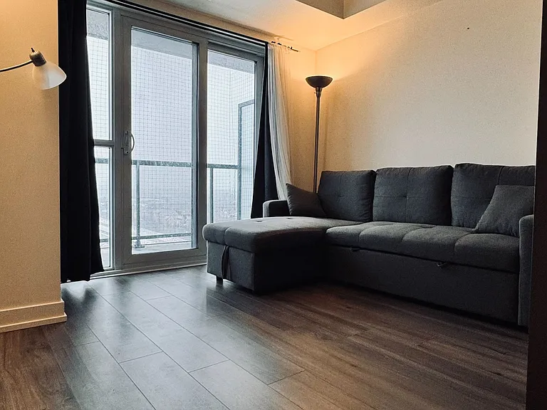 8 Trent Ave #1112 — Photo 10