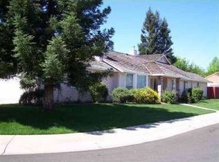 1940 Pinehurst Dr, Yuba City, CA