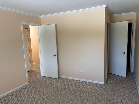 3rd image of 1108 Castilian Ct APT 224