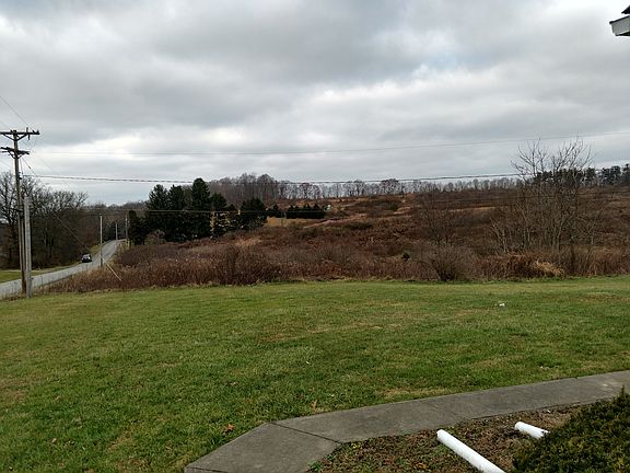 4th image of 101 Lakeview Dr