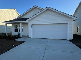 3942 Lombard St, Panama City, FL 32404
