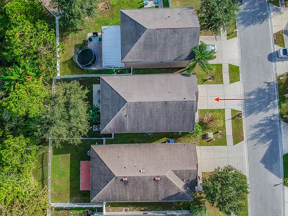 3rd image of 17031 Lixberry Way