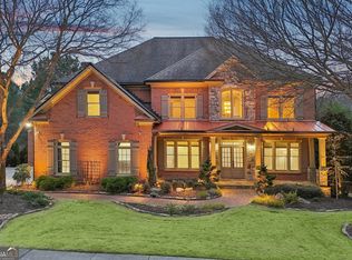 1609 Heathrow Dr, Cumming, GA