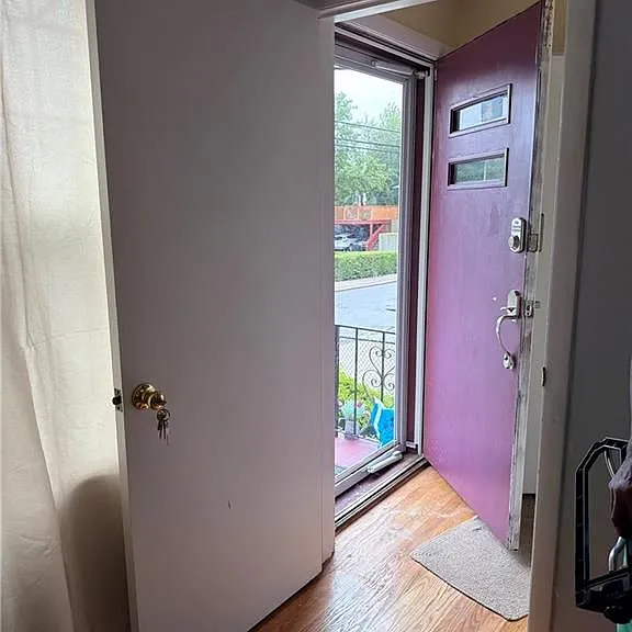 178 Sisson St — Photo 18