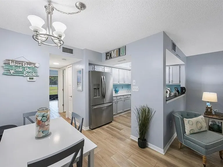 404 Hammock Pine Blvd #404 — Photo 11