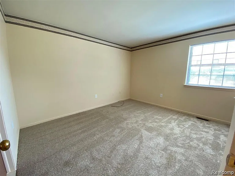 2101 Vine Way Dr #90 — Photo 15
