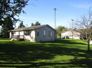 2240 Higgins Rd, Vassar, MI 48768