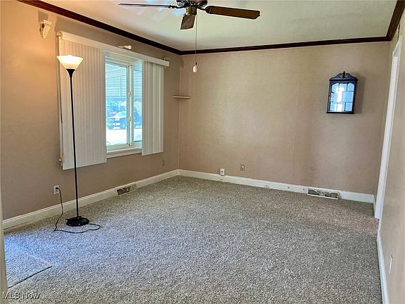 4th image of 12506 Lena Ave