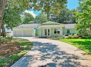 158 NE 13th St, Oak Island, NC 28465
