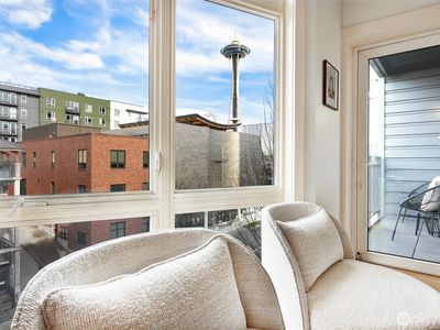 159 Denny Way #406, Seattle, WA, 98109