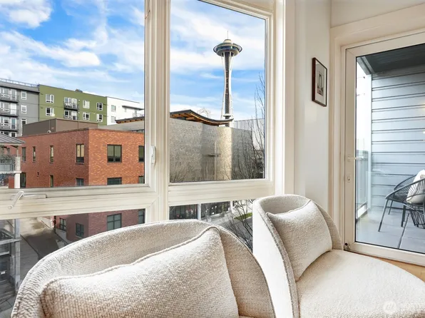 159 Denny Way #406, Seattle, WA 98109