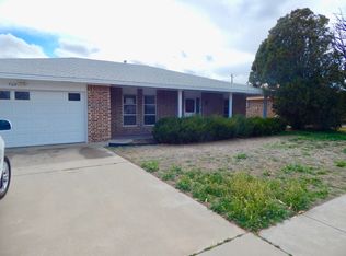 902 E Vista Pkwy, Roswell, NM 88201
