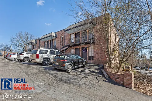 Orleans Square Apartments Photo 1