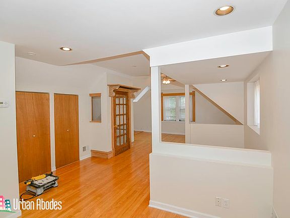 3rd image of 2446 W Thomas St #Ua2f