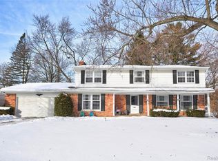 5189 Otsego St, Burton, MI 48509