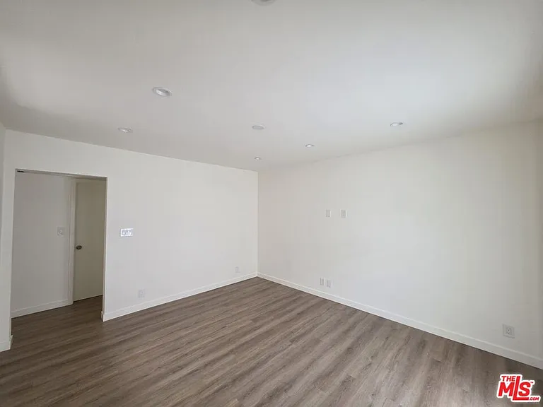 2908 W 141st Pl #1 — Photo 9