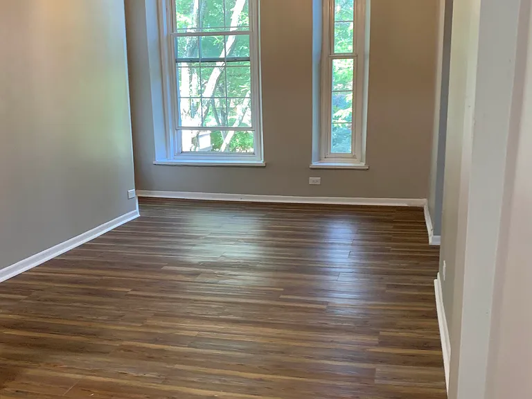 333 S Jefferson St #2E — Photo 13