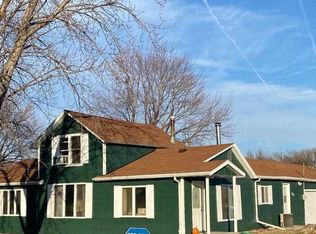 202 E 8th St, Juniata, NE 68955