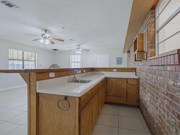 5471 Buena Vista Ave — Photo 39
