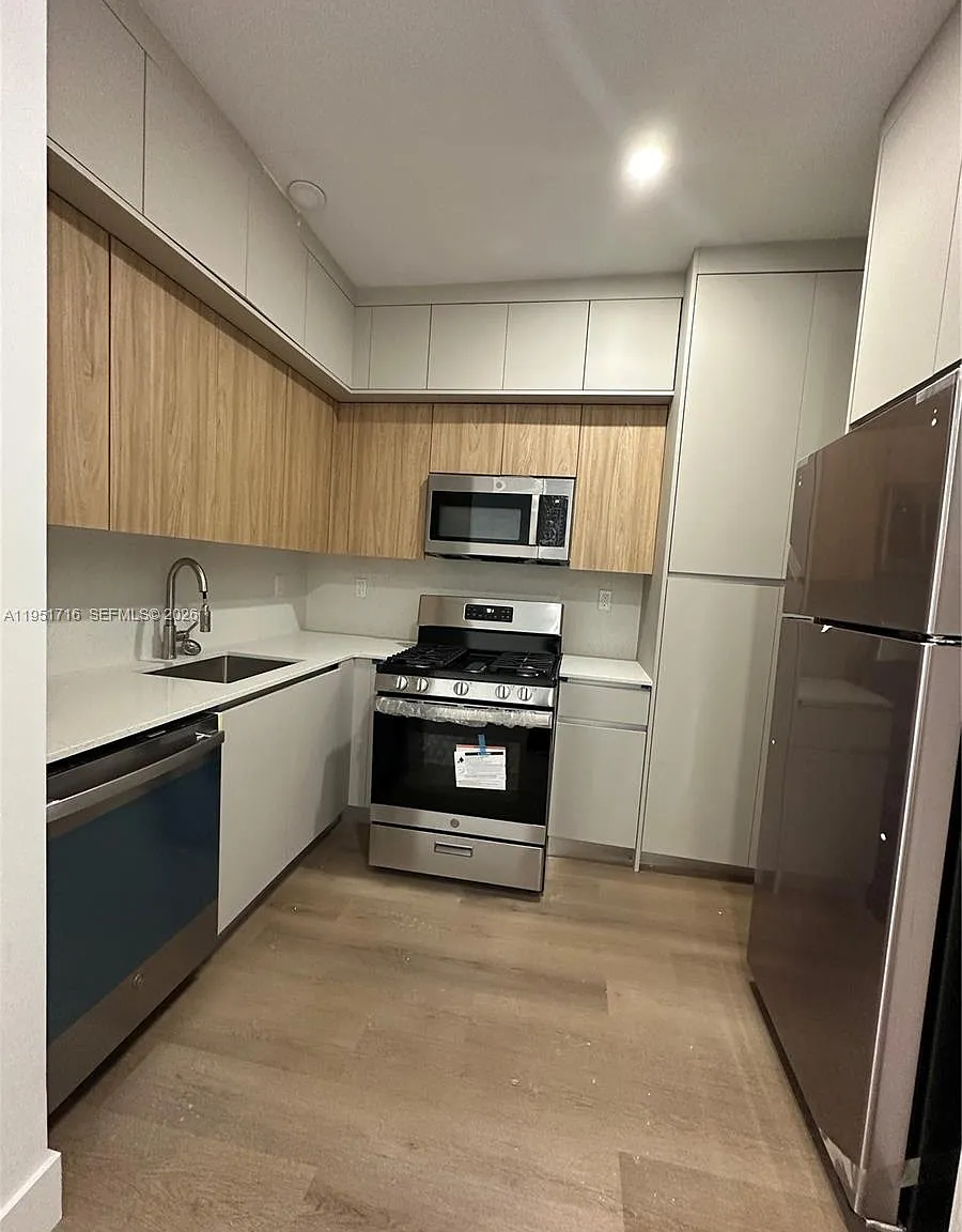 Polo Condo — Photo 4