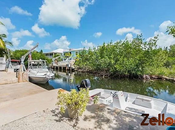 Intercostal and backyard