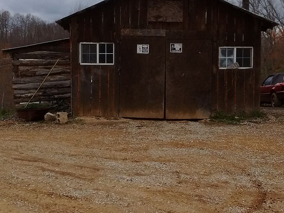 2nd image of 415 Spankem Branch Rd