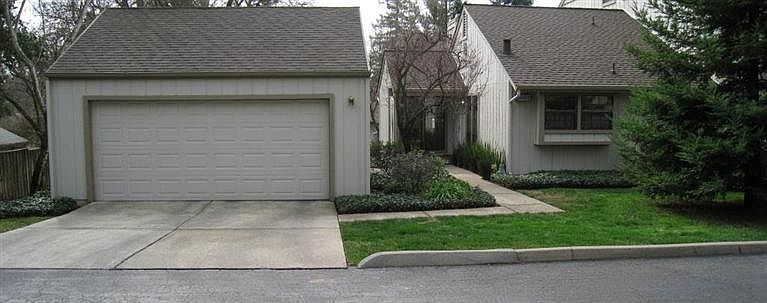 1st image of C 6452 Sandy Cove Ln #C