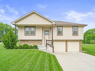 4700 E 136th Ct, Grandview, MO, 64030