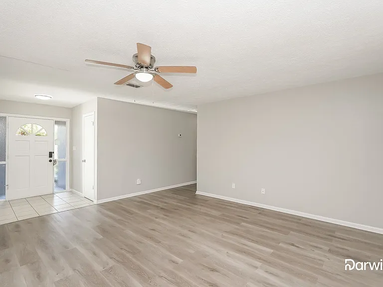 3835 Twilight Dr — Photo 5
