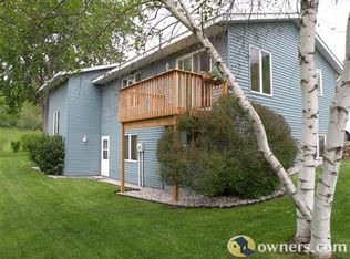 227 Plummer Ave, Rollingstone, MN 55969