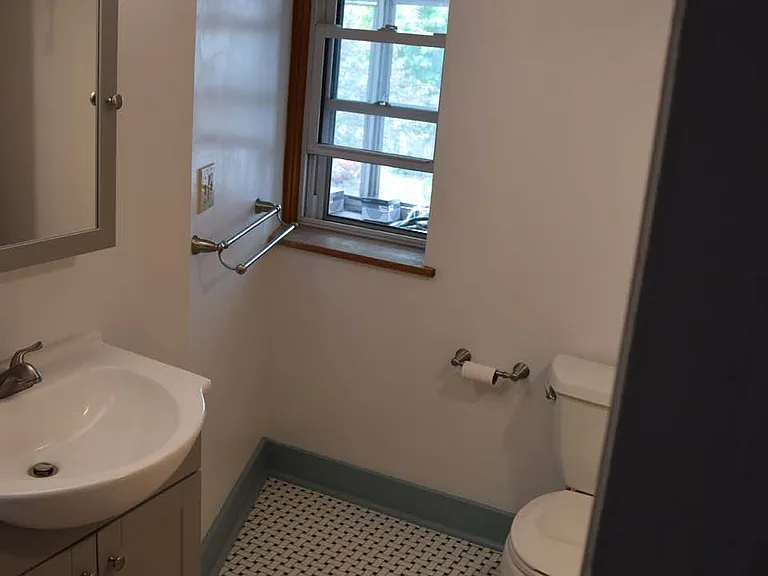 188 Elm St — Photo 12