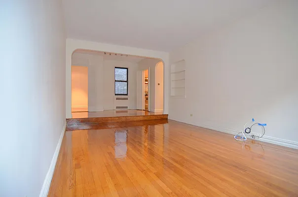 Rented by MNS | media 13