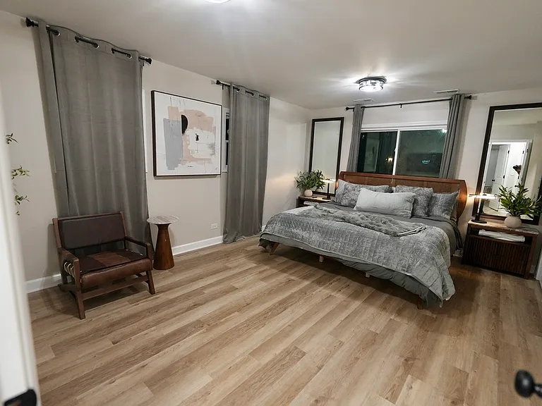 17732 Ashland Ave — Photo 2